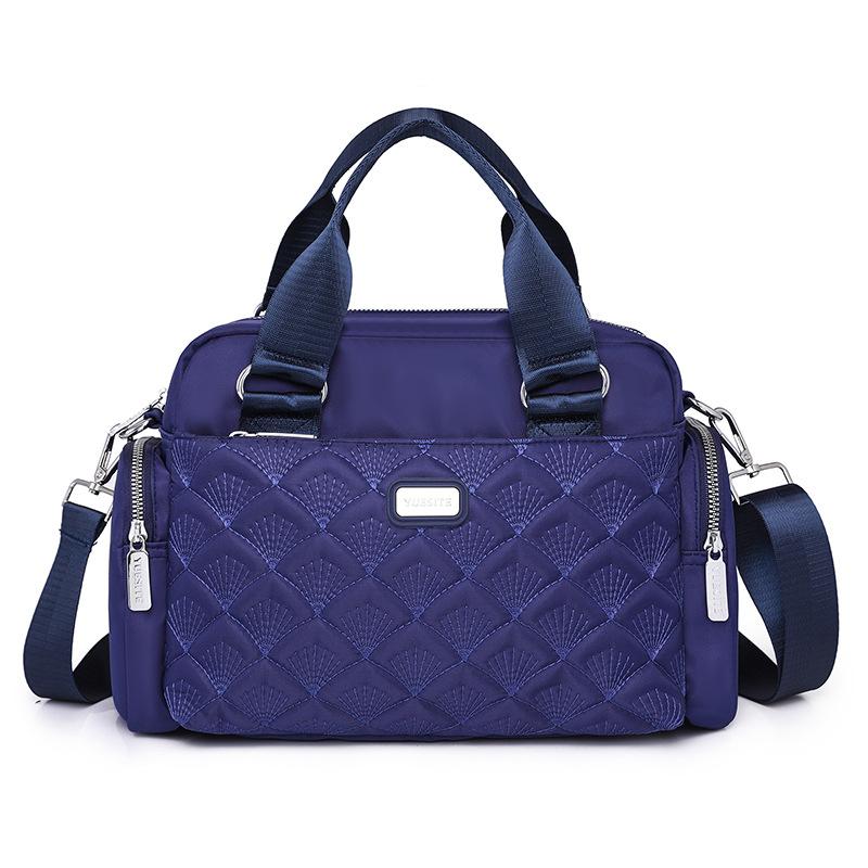 Womens Bags & Backpacks |  Classics Archive Grip Bag Accessories Bags & Backpacks