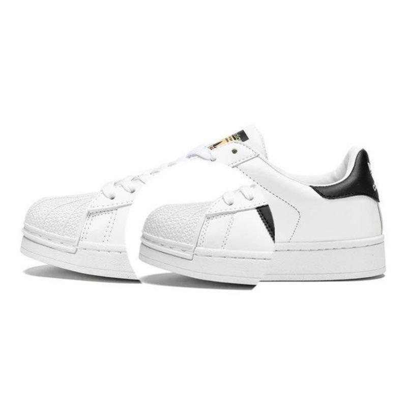 Womens Classics |  Play Loud Suede Sneakers Classics Classics